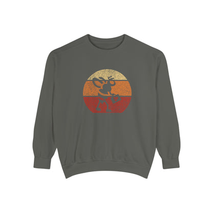 Working Bee | Unisex Garment-Dyed Sweatshirt